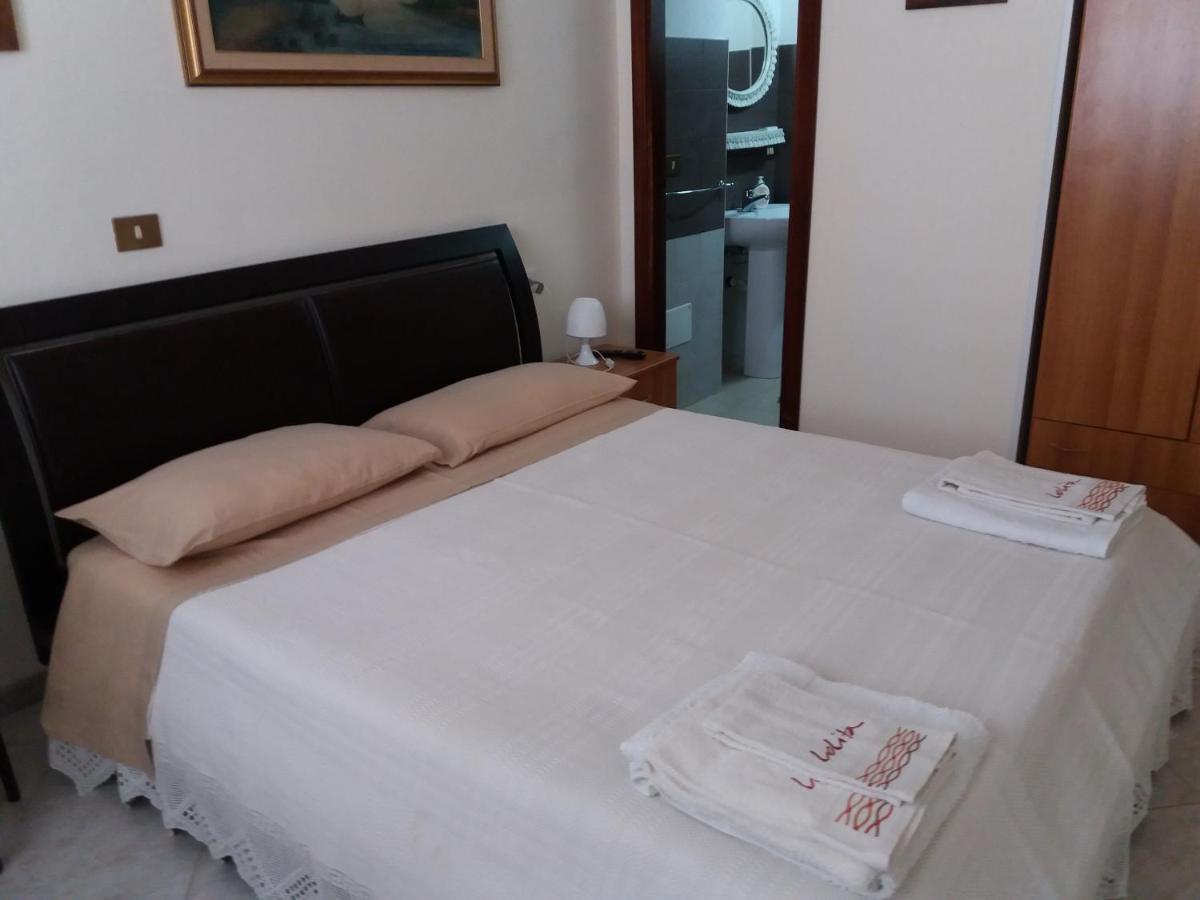 B&B Villa Pegaso ฟอนตาเน บีอานเก ภายนอก รูปภาพ